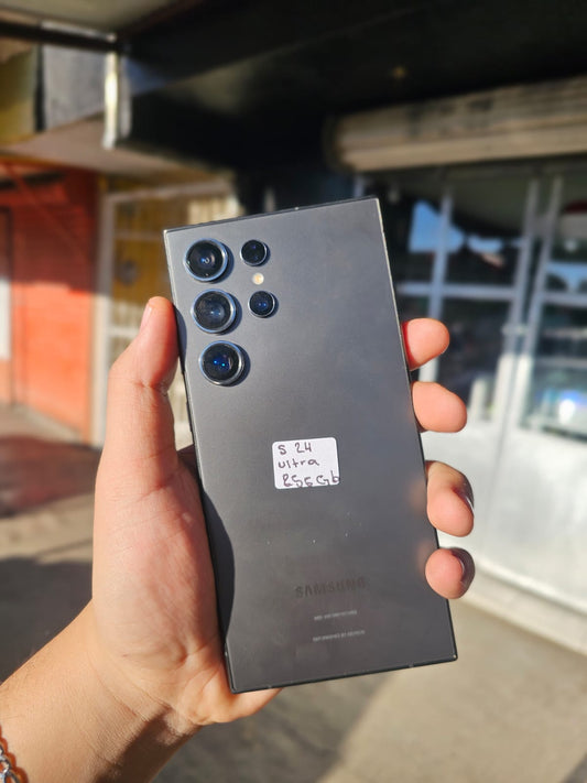 SAMSUNG S24 ULTRA  256 GB
